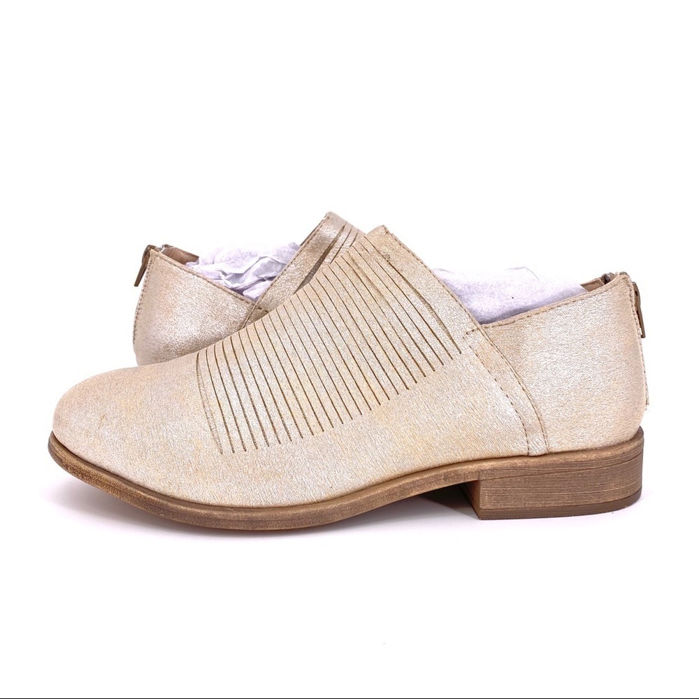Journee Collection 'Nixon' Faux Leather Ankle boot